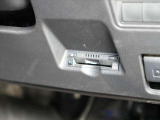 高速道路や有料道路の必需品のETCも装着されています。カードを入れるだけで、料金所をノンストップ&キャッシュレスで通過出来ます。長距離井戸の際にも役立ちます★☆★☆