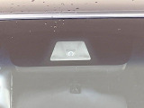 【ホンダセンシング】走行中に前方の車両等を認識し、衝突しそうな時は警報とブレーキで衝突回避と被害軽減をアシスト。より安全にドライブをお楽しみいただけます。