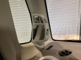 屋上展示場に常に50台以上の車両をご用意!お気に入りの1台が見つかるかも!?