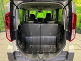 普段のお買い物や通勤、送迎等に十分な荷室スペースを確保しております。セカンドシートを倒すと、大きな荷物の積載も可能です♪