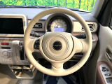 【純正革巻きステアリング】上質な革を使用することで、手にしっかり馴染みとても運転しやすいハンドルです♪