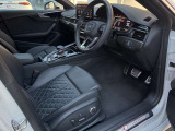 【電動シート】スイッチ操作でシートポジションを細かく調整可能!体格や運転姿勢に合わせてお好みの位置に設定でき、快適なドライビングをサポートします!