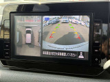 アラウンドビューモニターです!上空から貴方のお車をモニタニングしている様に車両の周りの安全確認が出来ます!