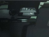TOYOTA SAFETY SENSEは道路状況、車両状態、天候状態及びドライバーの操作状況などによっては、作動しない場所があります。あくまで運転補助機能です。