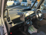 車検・点検、お車の修理、カー用品の購入代金も、クレジットでお支払いができます。