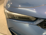 LEDヘッドライトは、点灯の瞬間から最大光量を発揮し、突然暗くなるトンネルなどでの安定感を高めます。