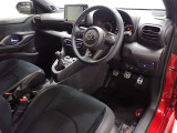 日々の運転を楽々サポート!座り心地のいいシートで快適なドライビングを楽しめます