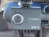 ◆【ドライブレコーダー】映像・音声などを記録する自動車用の装置です。もしもの事故の際の記録はもちろん、旅行の際の思い出としてドライブの映像を楽しむことができます。