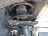 お車を安心してお乗りいただく為には、足回りの定期点検が欠かせません。日産サービスプログラム(有償)では半年ごとの点検をさせていただきます。