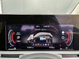 メーター内のカラーディスプレイには運転をサポートするさまざまな情報を表示します☆