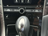 冬場のシートは冷たいので「ヒヤッ」として嫌ですよね!このお車はシートが温かくなる「シートヒーター」機能付。冬も快適にドライブが楽しめますよ!