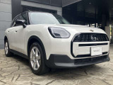 MINI専門のメカニックが、100項目にも上るポイントを徹底的にチェック。交換基準に達した部品があれば、交換整備の後にお客様へご納車致します。