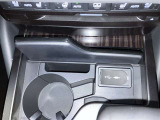 純正で付いていると車内にマッチしてます!新たに購入する必要が無いのも嬉しいですね!