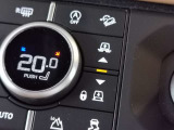 【電子制御エアサスペンション】ドライブモードを選択するとモードにあった車高になりお客様の負担を軽減致します。オプション内にアダプティブダイナミクスも含まれます。