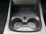 BMW専門のメカニックが、100項目にも上るポイントを徹底的にチェック。交換基準に達した部品があれば、弊社負担にて交換後、お客様へご納車致します。