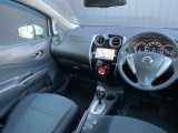 広々とした視界を体感できます。運転が楽しくなりますね。