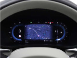 Google アシスタントを呼べば、友人や家族、会社の同僚への連絡や、車内環境の調整も思いのまま。ルート案内やエンターテイメント機能を利用する際も、ステアリングから手を離す必要はありません。