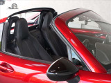 神戸マツダ神戸西インター店は、通常ディーラー+&alpha;の次世代型店舗としてROADSTER EXPERIENCE SPACEの冠を掲げ、「いつでも・誰でも・気軽に会いに行ける」ロードスターUカー専門店。