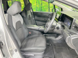 ドライバーによって運転しやすいポジションは異なり、あの車はどうなのか不安なこともありますよね。気になるお車は店頭で乗り込んでご確認いただけます♪