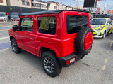 冬のボーナスフェア価格!新車からノマド純正色シズリングレッドメタリックペイント新車黒かNEWペイント登録済み未使用車お早めにお好きなパーツメーカでリフトUP&ボディカスタムお得に可能です是非ご相談ください