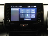 デイスプレイオーディオを装備。スマホとクルマをつなぐことで、いろんなサービスが楽しめます。(AppleCarplay/AndroidAuto 対応)