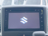 【メーカー純正7インチナビ】インテリアに溶け込むスタイリッシュな「専用設計」メーカーナビを装備♪視認性や操作性など基本性能にも優れ、より上質なカーライフをお楽しみいただけます。