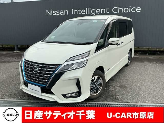 セレナ 1.2 e-POWER ハイウェイスターV