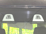 【スズキ セーフティサポート】走行中に前方の車両等を認識し、衝突しそうな時は警報とブレーキで衝突回避と被害軽減をアシスト。より安全にドライブをお楽しみいただけます。