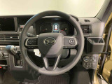 納車前にはプロのメカニックが点検、整備を行いますので安心してお乗り頂けます!!