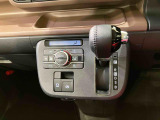 納車前にはプロのメカニックが、各部の点検を行います。ディーラーにしか出来ない品質、そしてサービスできっと満足していただけると思います!
