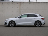 徹底した納車整備を施して、上質なコンディションでお客様にお届けするのがAudi認定中古車(Audi Approved Automobile)です。