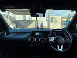 内装の綺麗なお車は気持ちがいいですし、コンディションが良いものが多いです!前のユーザーが丁寧に使っていた証拠ですね!
