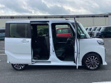 中古車を買うことの 「不安」 「心配」 も一緒に解決させて下さい♪ ディーラーならではの 「安心」 「ご満足」 を提供いたします。