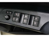 運転席はオート機能付のパワーウィンドウです!