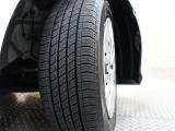 タイヤサイズは185/60R15となっております♪