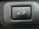 トランクの閉めるスイッチ