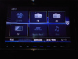 フルセグテレビ搭載。DVD・CD再生にも対応しています。