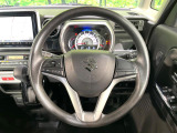 【ステアリングスイッチ】運転中、前方から目線をそらすことなく、オーディオ等の操作が可能な便利機能!安心&快適なドライブを演出してくれます♪