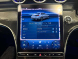 バックカメラにより駐車時の後方確認も楽にできます。