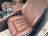 ご納車前に100項目に及ぶ点検、消耗品のチェック、基準に満たない部品は交換致します。
