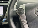 ステアリングスイッチ装備!運転しながら手元でオーディオの操作などができます。