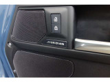 英国のオーディオメーカーMERIDIAN Audioは、その優れたサウンドで高い評価を受けています。数々の受賞歴を誇る同社のサウンドシステムは、長年にわたる音響心理学の研究をもとに、リアルなサウンドを実現。