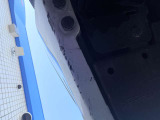 リアバンパーに下部に傷があります。