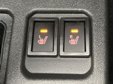【シートヒーター】寒い日に重宝するシートヒーター!エアコンより早く温まってくれるので寒がりの人も安心ですね♪エアコンの温風は乾燥するから苦手、という方にもをおすすめです。