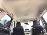 天井も綺麗です☆私は中古車を見るときに天井を良く見るようにしています☆ここが綺麗な車は車内が綺麗なことが多いです☆