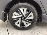 純正アルミホイール☆Honda車にぴったりなデザインです。