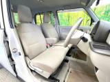 ドライバーによって運転しやすいポジションは異なり、あの車はどうなのか不安なこともありますよね。気になるお車は店頭で乗り込んでご確認いただけます♪