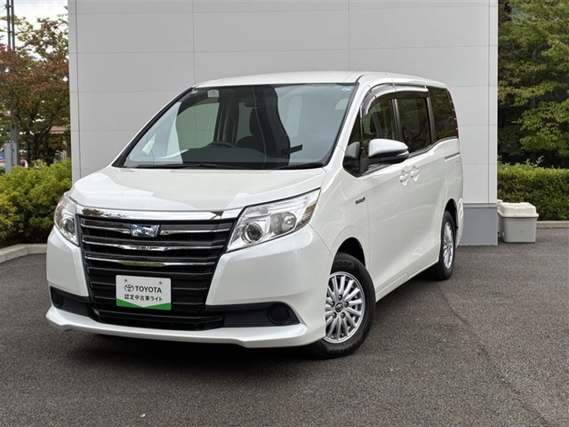 トヨタ ノア 