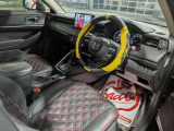 運転者にとっては日々使用することとなる運転席です。運転席が快適だと運転に集中することができますね。