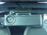 ◆【ドライブレコーダー】映像・音声などを記録する自動車用の装置です。もしもの事故の際の記録はもちろん、旅行の際の思い出としてドライブの映像を楽しむことができます。